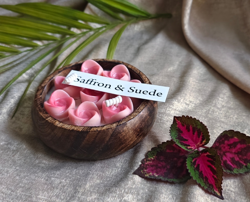 Buds and Bloom Candle